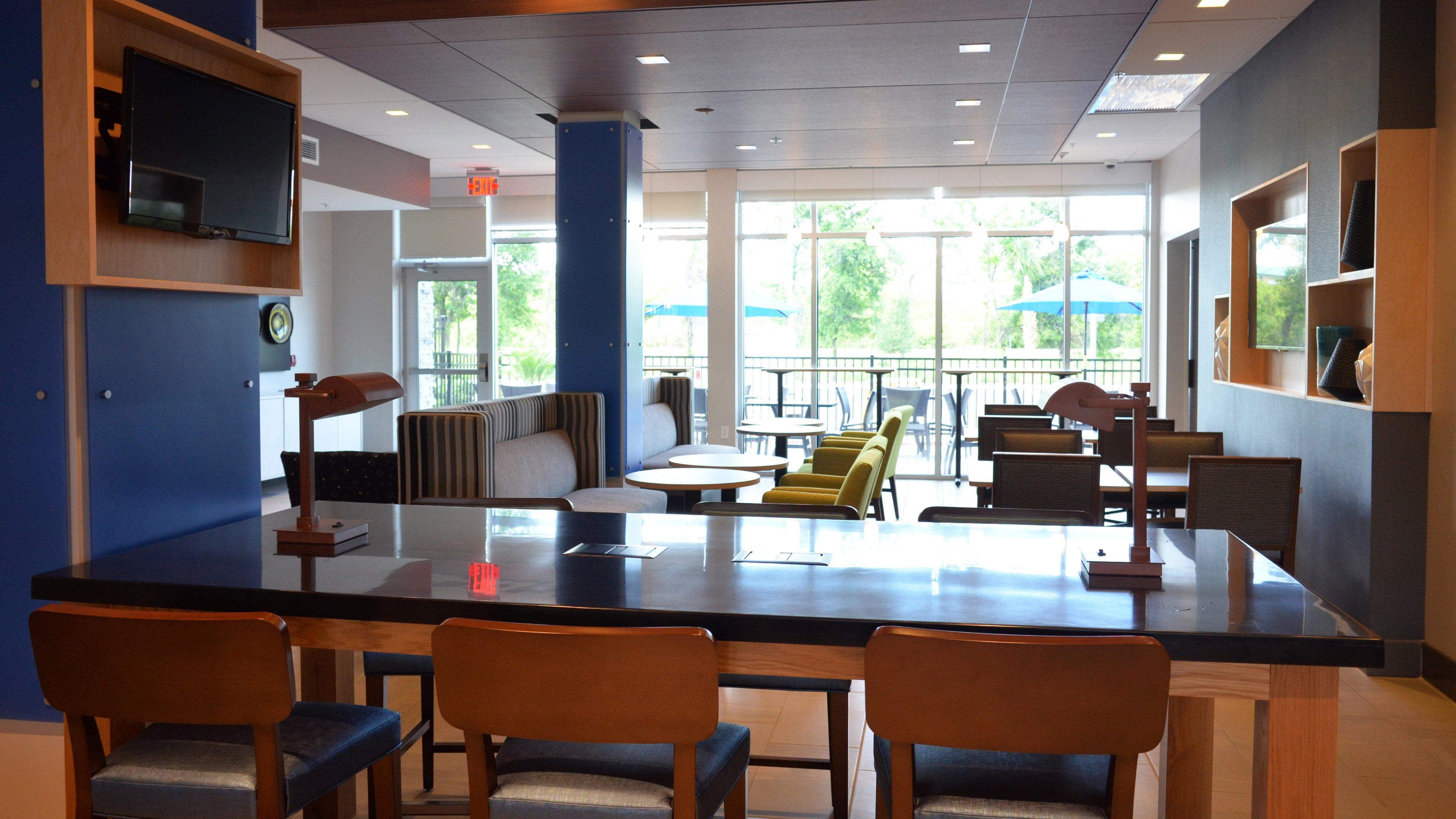 Holiday Inn Express & Suites - Jacksonville W - I295 And I10 By Ihg Ngoại thất bức ảnh