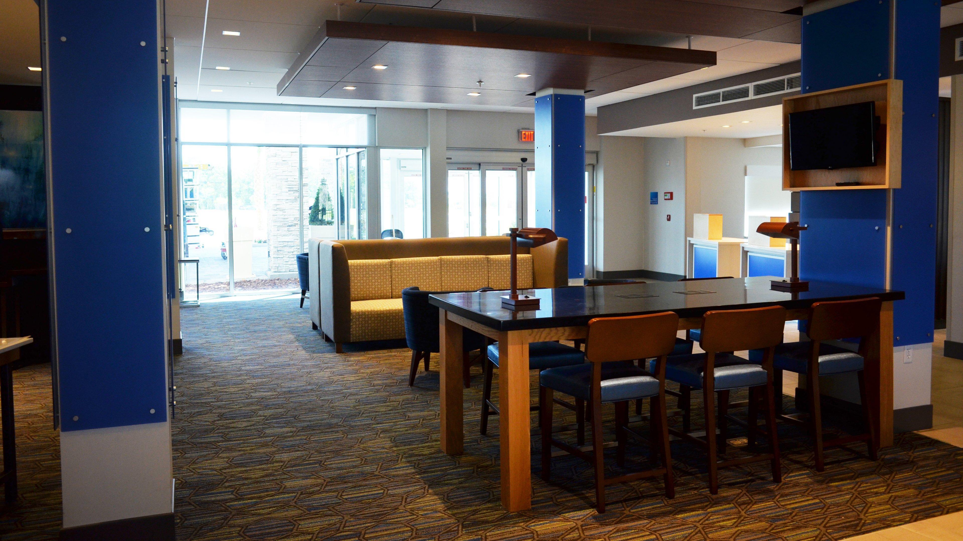 Holiday Inn Express & Suites - Jacksonville W - I295 And I10 By Ihg Ngoại thất bức ảnh